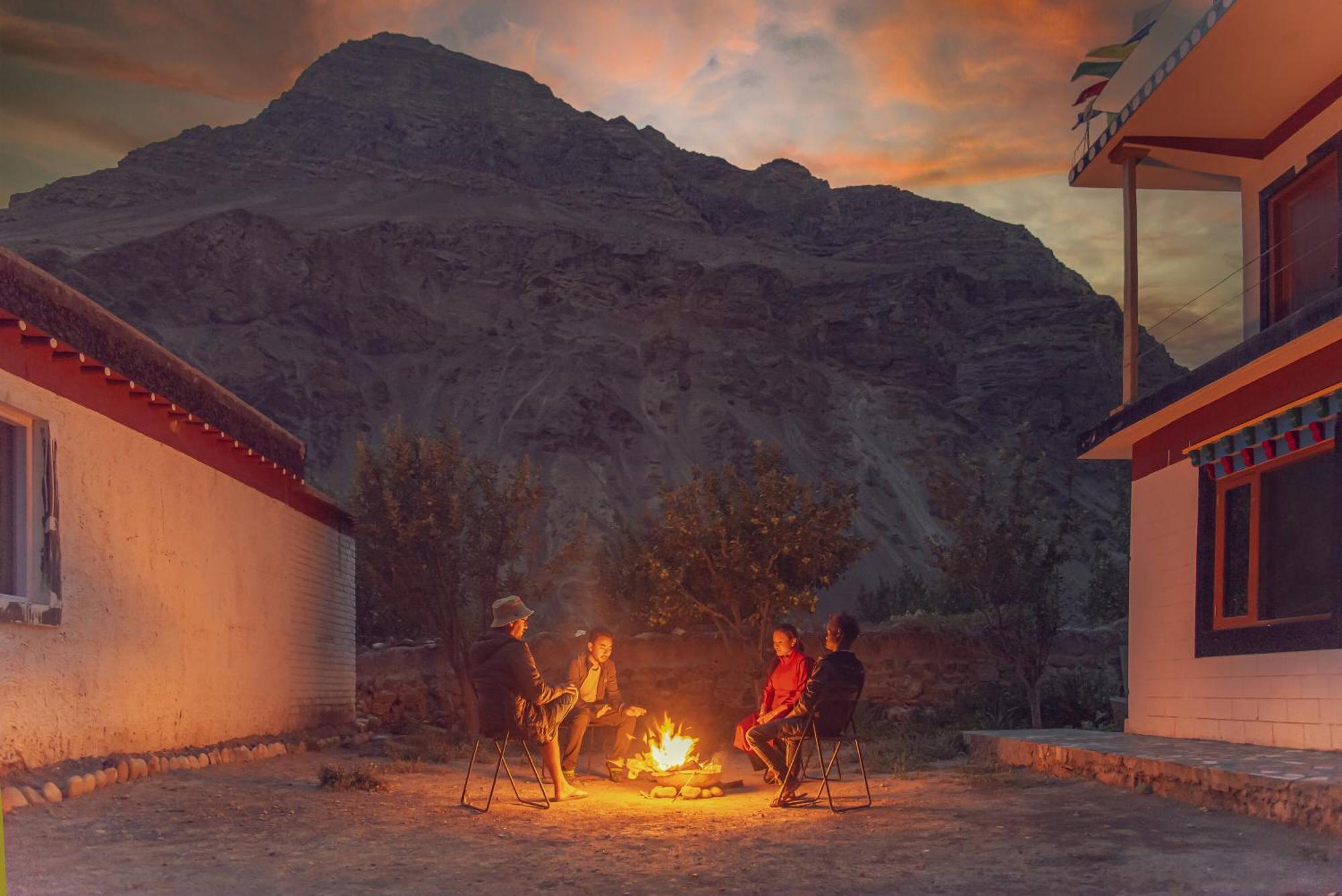 Echor Mud Huts Tabo, Spiti Valley Kaza Exteriér fotografie